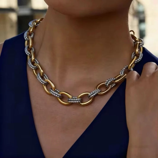 Modern Muse Necklace